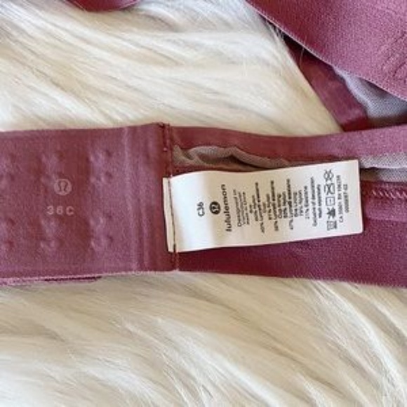 SOLD Lululemon Awake To Lace Sports Bra Purple 36C - Picture 5 of 6